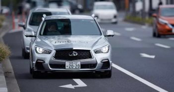 我在东京公路上,测试了一把日产AD3自动驾驶