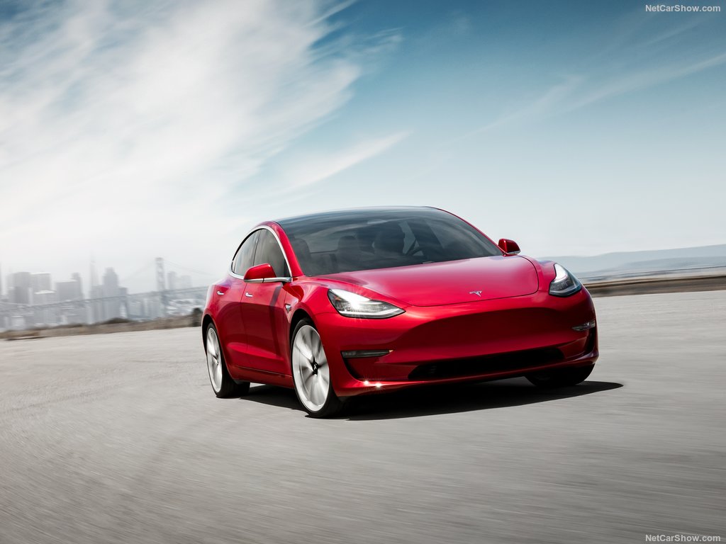 特斯拉 Model 3 最新车型消息 或将推出 4 款车型_新闻_新出行