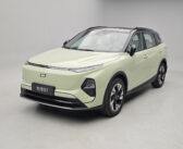 LAB 实拍丨量大管饱的混动家用SUV，距离成为爆款还差什么?