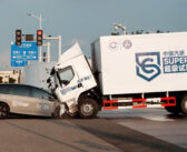 理想i8对撞测试风波：卡车“低头”被指人为？高管表态直播再撞自证
