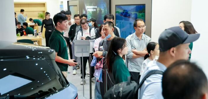 10月购车权益盘点：国内特斯拉无缘标准版、理想推置换补贴